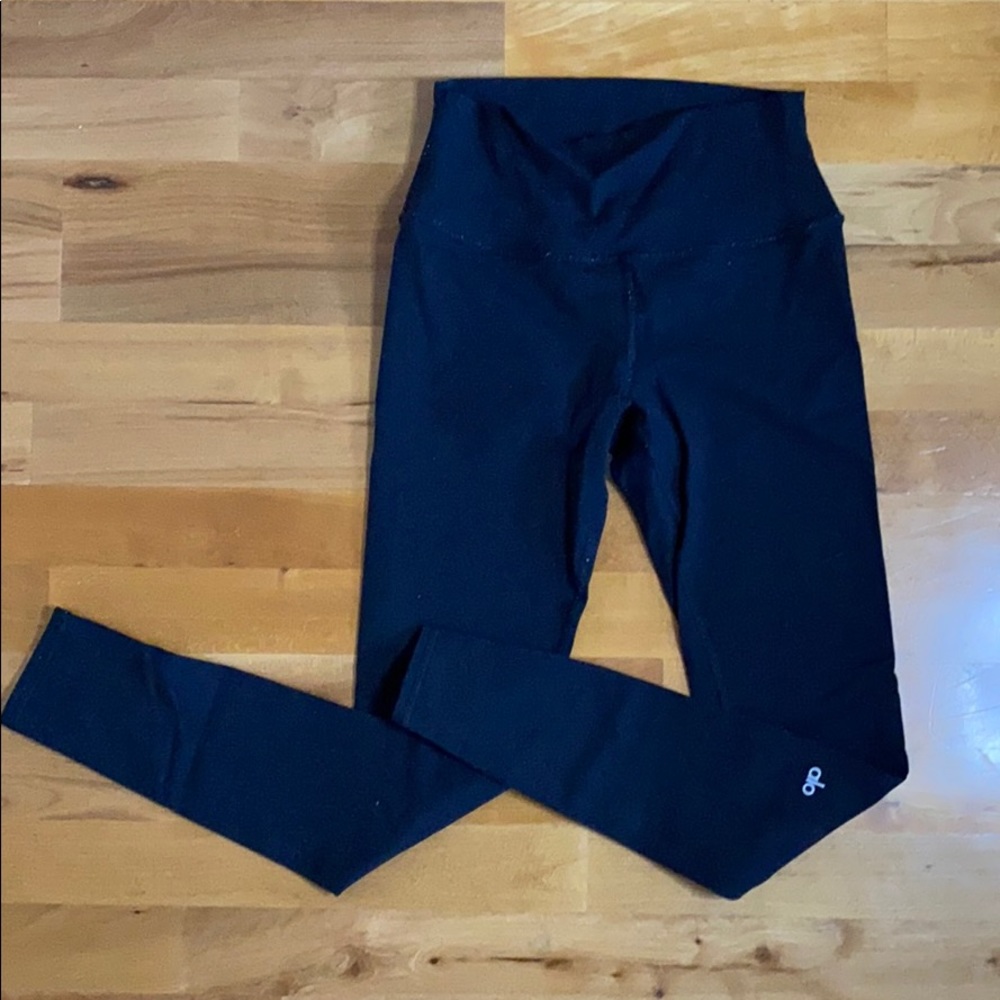 ALO Yoga High Waisted Black Leggings